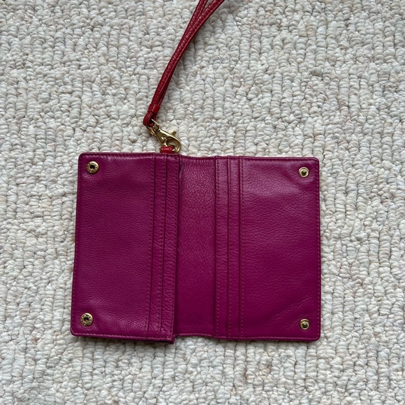 Tory Burch red wallet - Picture 3 of 3